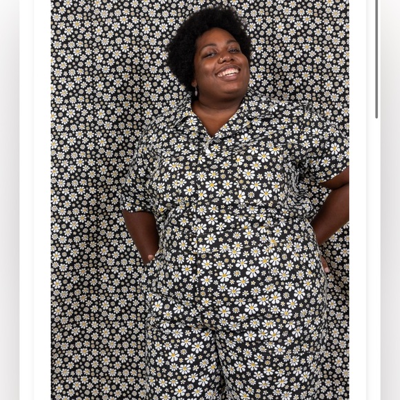 Big Bud Press Shortsleeve romper Jumpsuit Lazy black Daisy Print 4XL - Picture 2 of 11
